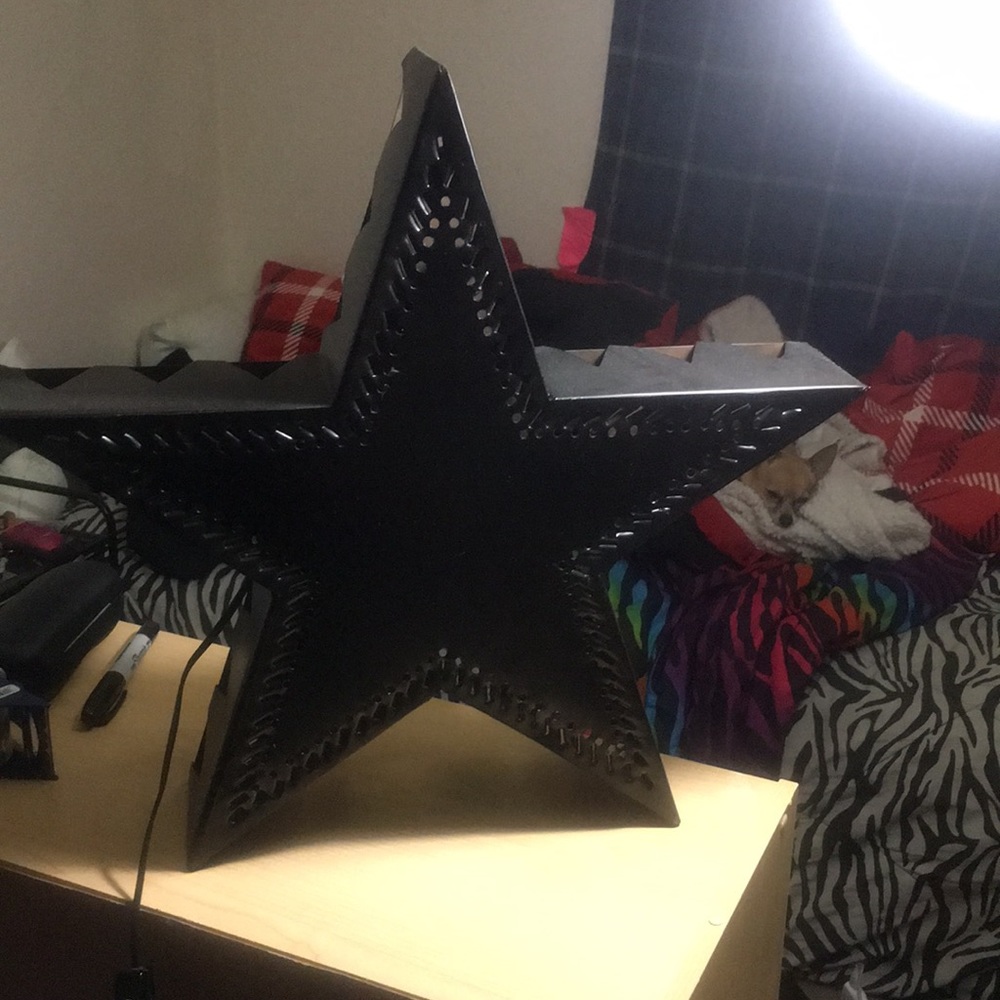 Star slotted light up aluminum sign